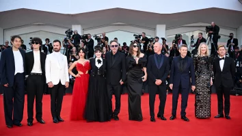 Ce filme au avut lansarea la Veneția? O premieră mult așteptată de fanii lui Tim Burton a fost „Beetle Juice”