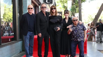 Walk of Fame are de astăzi un nou nume. Tim Burton primește o stea pentru cariera de regizor pe cea mai celebră stradă de la Hollywood