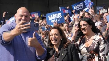 Campania Kamalei Harris a cheltuit de trei ori mai mult decât cea a lui Trump în august, înainte de alegeri