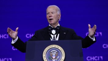 Biden afirmă că Kievul ar trebui să riposteze dacă trupele nord-coreene trec în Ucraina