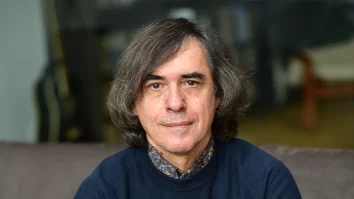 Autorul român Mircea Cărtărescu a devenit scriitor rezident la Universitatea Columbia din New York