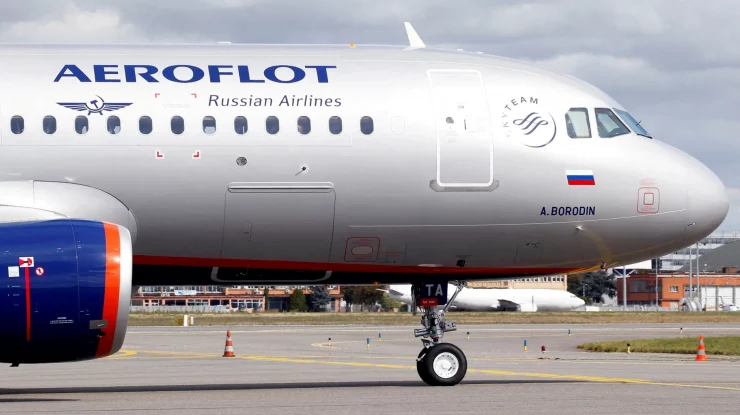 Rusia vrea să introducă Wi-Fi în avioane până în 2028. Sancțiunile Occidentului ar putea fi o piedică