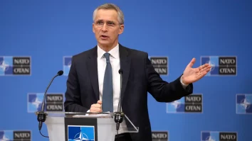Stoltenberg are un ultim mesaj pentru NATO înainte de a părăsi funcția de secretar general: „Colaborați cu Donald Trump”