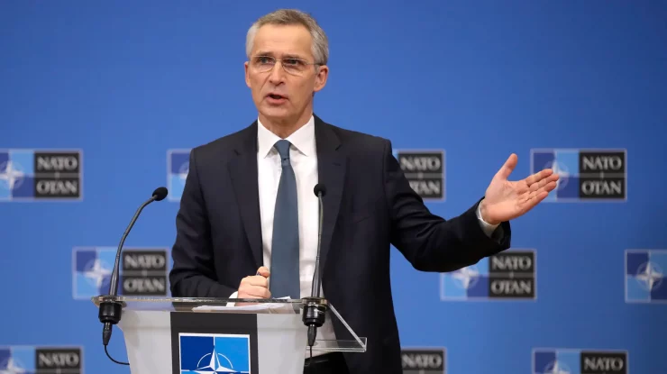 Stoltenberg are un ultim mesaj pentru NATO înainte de a părăsi funcția de secretar general: „Colaborați cu Donald Trump”