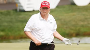 Mai multe focuri de armă au fost trase în apropiere de Trump, la clubul său de golf din West Palm Beach. Suspectul a fost reținut