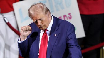 Documente confidențiale ale campaniei lui Donald Trump au fost trimise echipei Biden de un grup de hackeri iranieni