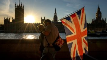 OCDE anunță că economia Regatului Unit va crește mai rapid decât Japonia, Italia și Germania în acest an