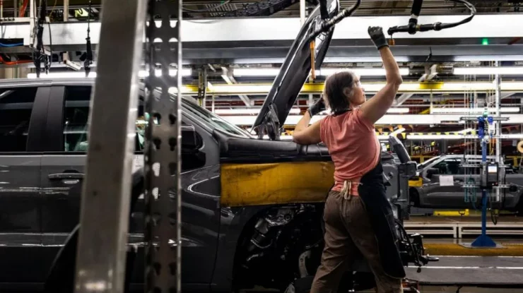 SUA vor interzice tehnologia din China și Rusia în automobile. Cum s-a ajuns la decizia Statelor Unite