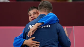 Alexandru Bologa ia Aurul pentru România la Jocurile Paralimpice 2024