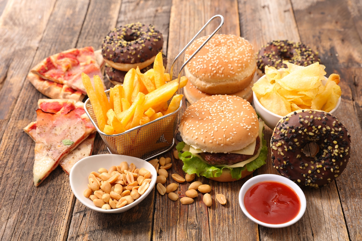 Restaurantele all-inclusive dau amenzi celor care nu mănâncă tot. În Marea Britanie, amenda este  3 euro