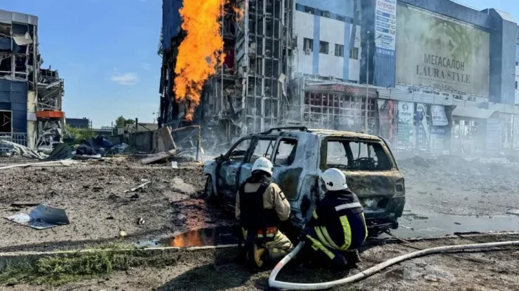 Cel puțin 41 de persoane au fost rănite în urma loviturilor aeriene rusești asupra Harkovului. Care este situația