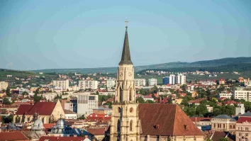 Unde trăiești cel mai bine în România? Cluj, București și Sibiu se află în top