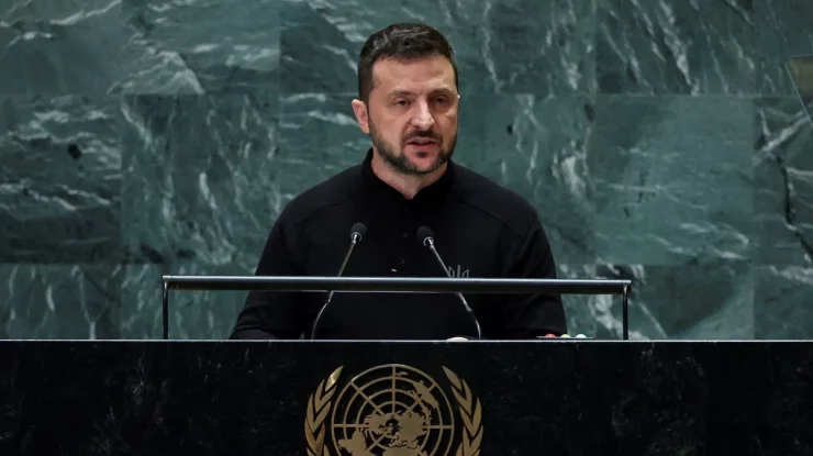 Zelenski avertizează: „Rusia pregătește atacuri asupra centralelor nucleare ucrainene”