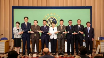 Partidul de guvernământ divizat din Japonia își va alege un nou lider. Cum este afectată lumea de aceste alegeri