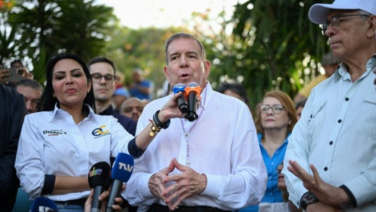 Edmundo González, candidatul opoziției din Venezuela, a fost „forțat” să accepte victoria lui Maduro în alegeri. Cum se apără partidul Președintelui