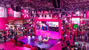 Începe IFA Berlin 2024, unul dintre cele mai mari târguri de tehnologie. Honor a dezvăluit cel mai subțire smartphone pliabil, Magic V3