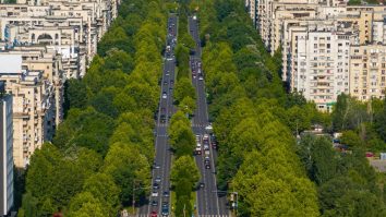 Bucureştenii pot verifica, cu ajutorul unei hărţi on-line, în ce măsură zona în care trăiesc respectă regula 3-30-300