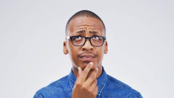 STUDIU. Creierul bărbaților scade în volum pe parcursul zilei și revine la normal noaptea