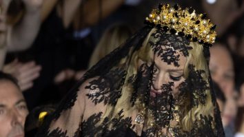 Madonna primește ovații la prezentarea Dolce & Gabbana