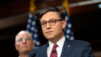 Președintele Camerei Reprezentanților, Mike Johnson, cere lui Zelenski concedierea imediată a ambasadorului ucrainei în SUA