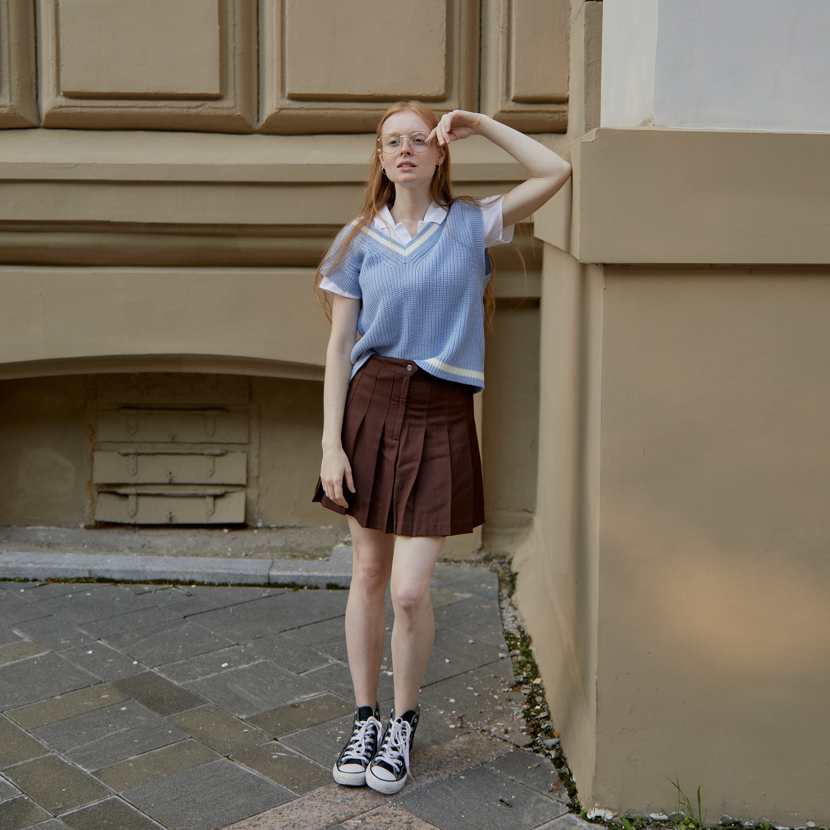 Cum te îmbraci în prima zi de școală? Verifică dress code-ul! Poți opta pentru clean girl aesthetic