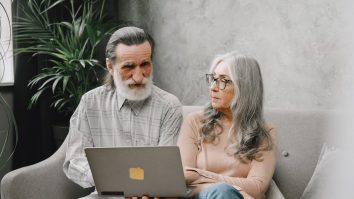 Boomerii fug din America din cauza costurilor de trai. România se numără „printre țările cele mai accesibile” din Europa