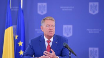 Președintele Klaus Iohannis nu e primit pe listele FDGR