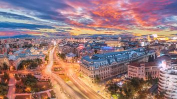 Bucureștiul are potențial de atragere a tinerilor „smart” din alte țări. Cristian Hostiuc: „E nevoie de campanii de promovare, proiecte și accentul pe educație”