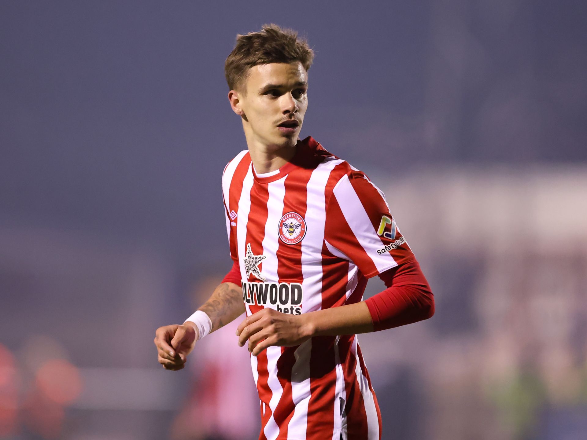 Romeo Beckham, fiul lui David, se retrage din fotbal la 22 de ani. Ce carieră alege în schimbul sportului