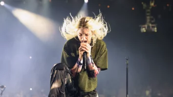 Membrii trupei Linkin Park sunt aspru criticați pentru alegerea lui Emily Armstrong ca solistă: „Ai trădat încrederea care ți-a fost acordată de zeci de ani”