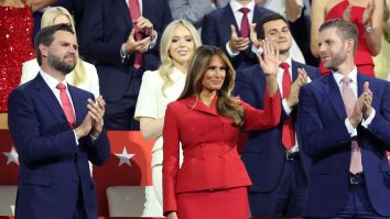 Melania Trump dă vina pe democrați și presă pentru „alimentarea toxicității” împotriva soțului său. Fosta Primă Doamnă a dat primul interviu după doi ani