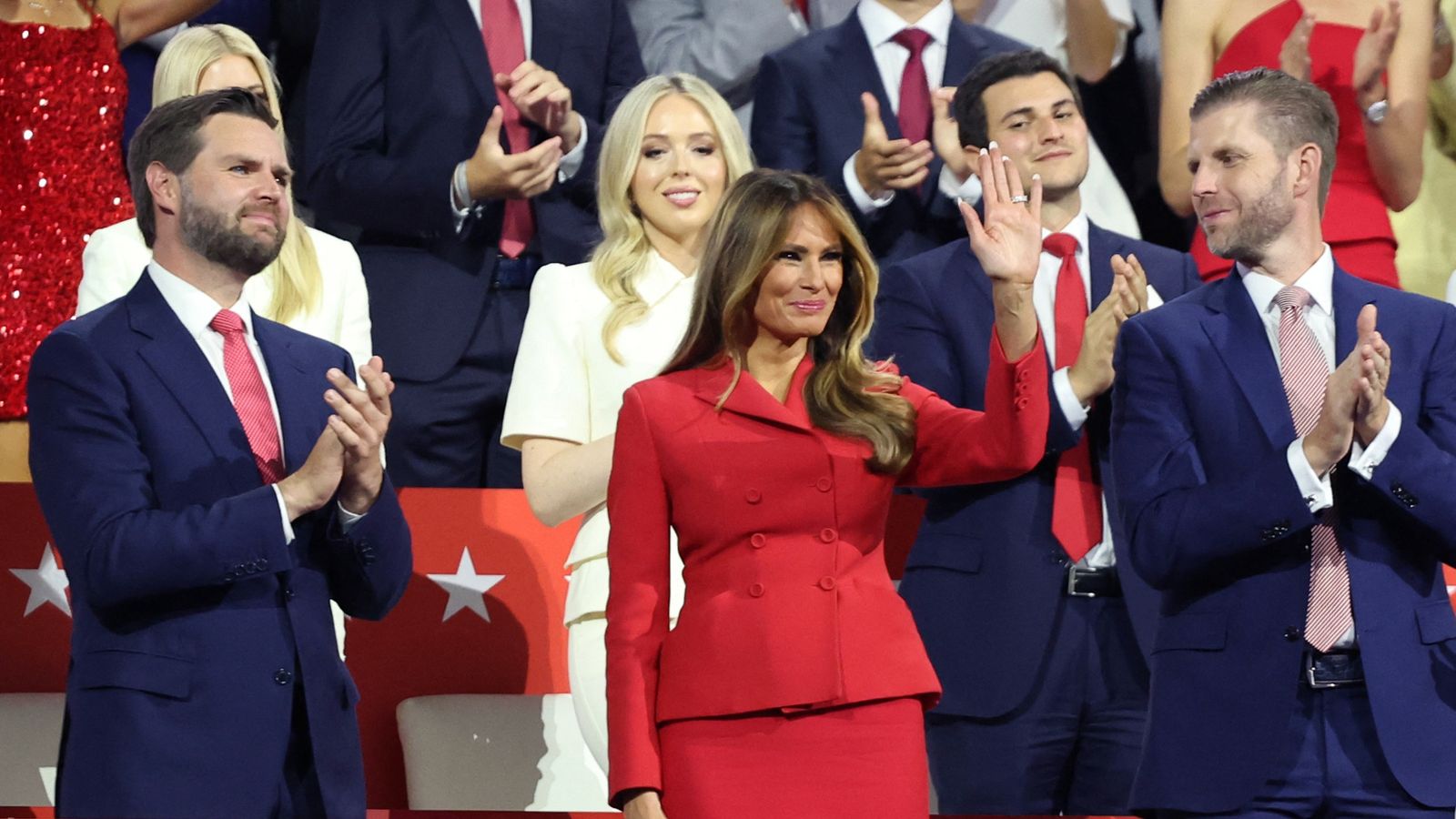 Melania dă vina pe democrați pentru toxicitatea împotriva lui Tump