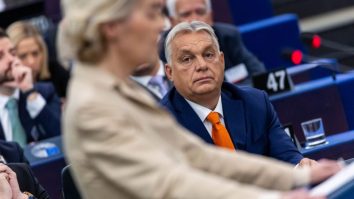 Viktor Orbán și Ursula von der Leyen se întrec în declarații dure. Liderul ungar o acuză că „vrea să îi răstoarne Guvernul”