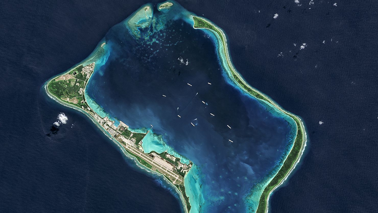 Descoperă paradisul cu o istorie întunecată: Insula interzisă Diego Garcia