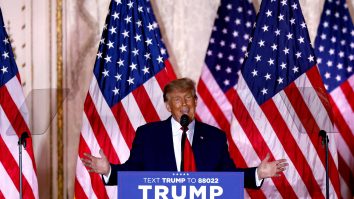 Le Monde: Echipa lui Trump are un plan pentru o eventuală înfrângere la alegeri. Care este strategia fostului Președinte