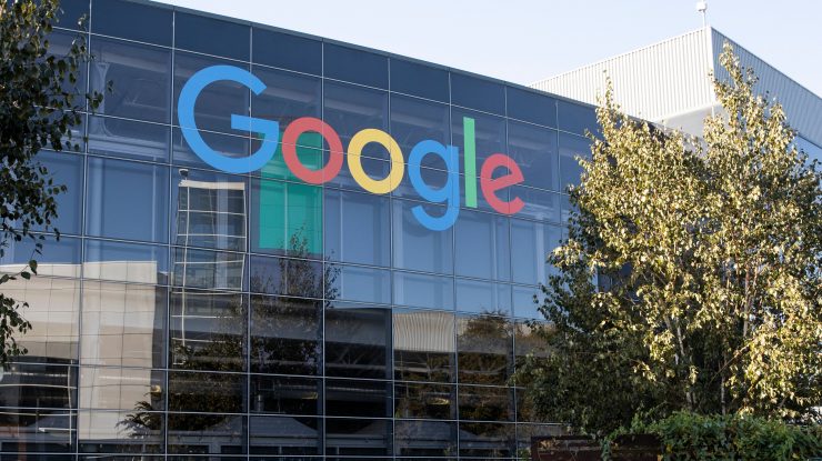 Alphabet, compania mamă a Google, înregistrează o creștere de două cifre. Pariurile pe A.I. stimulează afacerile în Cloud