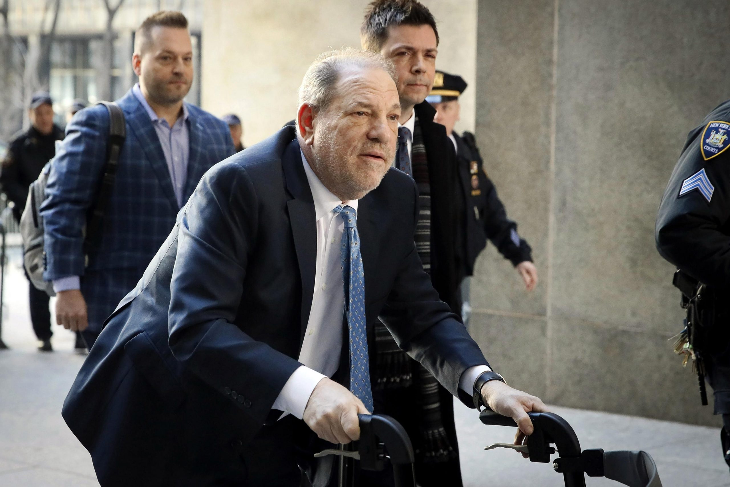 Harvey Weinstein a fost diagnosticat cu o formă de cancer al măduvei osoase. Producătorul se confruntă cu multiple acuzații de viol
