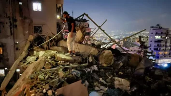 Israel lovește Hezbollah în Beirut, iar Gaza se confruntă cu noi bombardamente