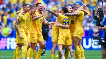 România a învins Lituania la Kaunas, marți seară, cu scorul de 1-2. A patra victorie consecutivă pentru tricolori