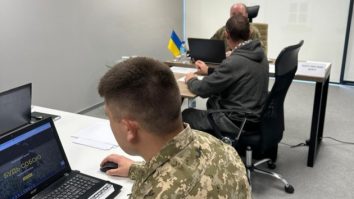Ucraina a deschis primul său birou de recrutare în Polonia pentru cetățenii care vor să lupte în conflictul cu Rusia