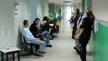 Accesul la sănătate în Italia devine o cursă contracronometru. Pacienții așteaptă și 10 luni  pentru o vizită la cardiolog