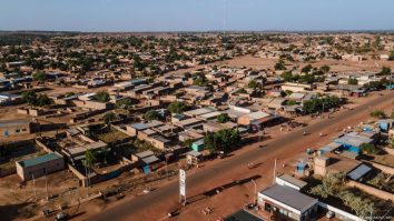 Guvernul francez: 600 de persoane au murit în atacul din Burkina Faso în august