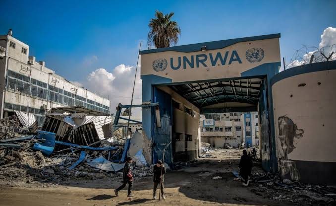 Israelul interzice UNRWA, agenția ONU de ajutorare a refugiaților palestinieni