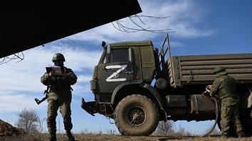 Rusia transportă trupe nord-coreene spre frontul din Ucraina în camioane civile. Serviciile Ucrainei au interceptat radio poliția rusă