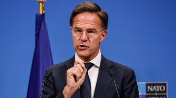 NATO nu se va lăsa intimidată de ameninţările Rusiei. Mark Rutte: „Ucraina va învinge”
