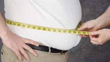 Copiii care se joacă în aer liber au un risc mai scăzut de obezitate. România are mari probleme la acest capitol
