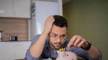 Cum se descurcă Generația Z cu banii? Sociolog: „Gen Z are o apetență mult mai mare pentru risc”