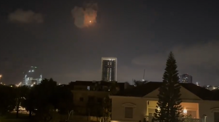 Hezbollah a lansat cel puțin 5 rachete înspre Tel Aviv, anunță IDF