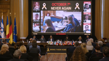 Victimele masacrului din 7 octombrie au fost comemorate la Palatul Parlamentului