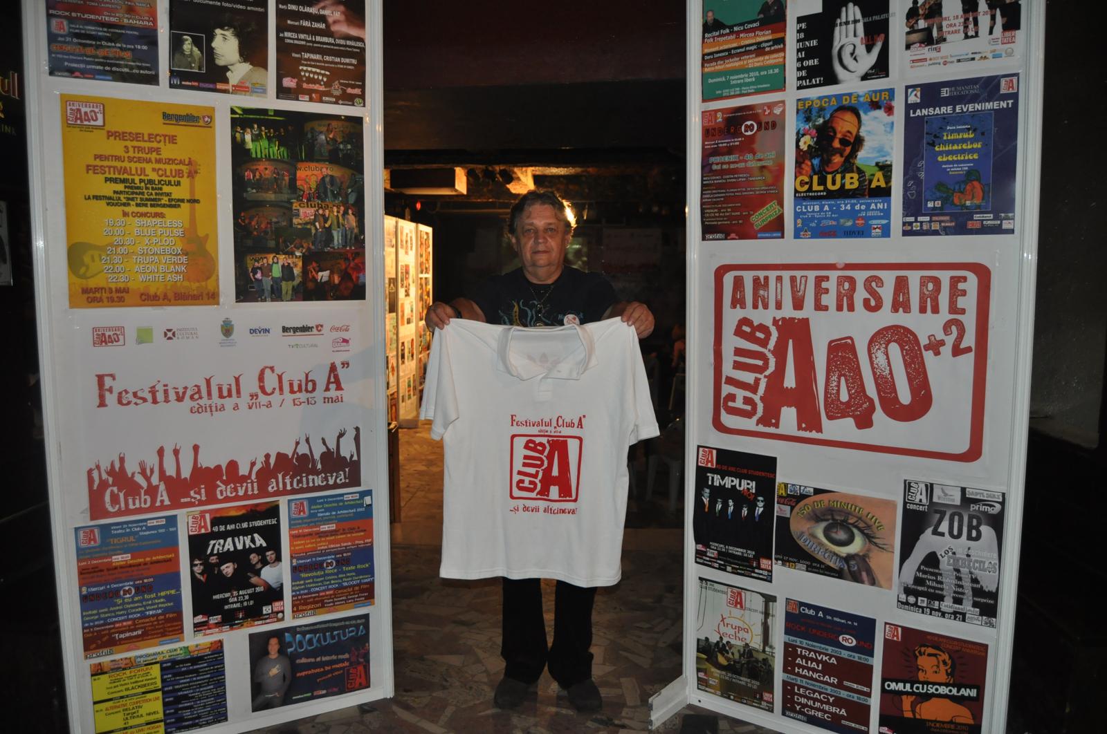 Unde mergi azi? Adrian Șoaită deschide galeria de artă Kulturhaus. Expoziția „Clubul Arhitecturii 55” celebrează 55 de decenii de istorie